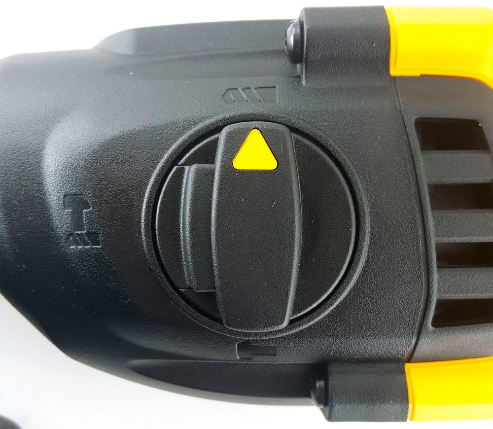 Перфоратор аккумуляторный DEWALT DCH133M1-QW 2.6Дж 18В 4Ач photo 3