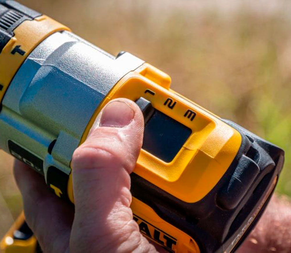 Шуруповерт аккумуляторный DEWALT DCD999T1-QW 18В 6Ач photo 4