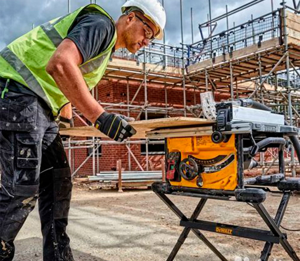 Торцовочная пила DEWALT DWE7485 1850вт 210мм photo 5