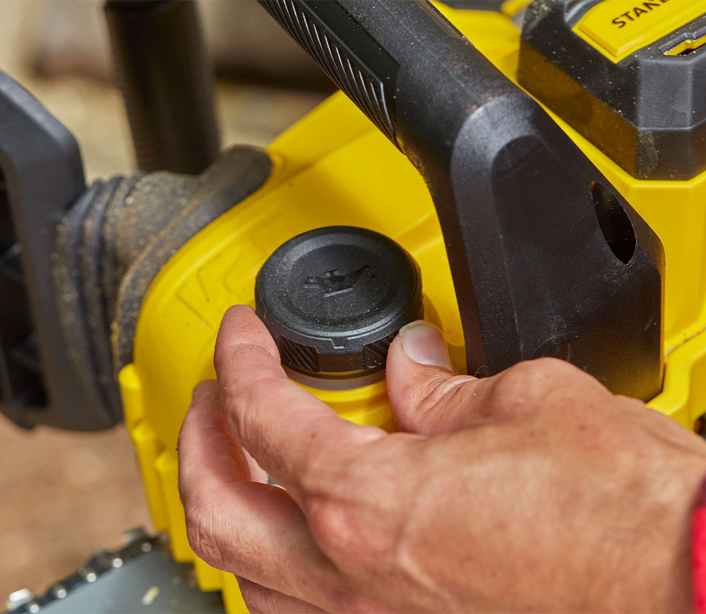 Цепная пила аккумуляторная STANLEY SFMCCS630M1-QW 300мм 20В 4Ач photo 3