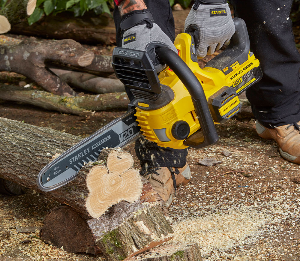 Цепная пила аккумуляторная STANLEY SFMCCS630M1-QW 300мм 20В 4Ач photo 7