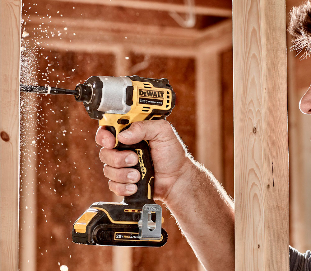 Шуруповерт аккумуляторный (без аккумуляторов) DEWALT DCF840NT-XJ 18В photo 2