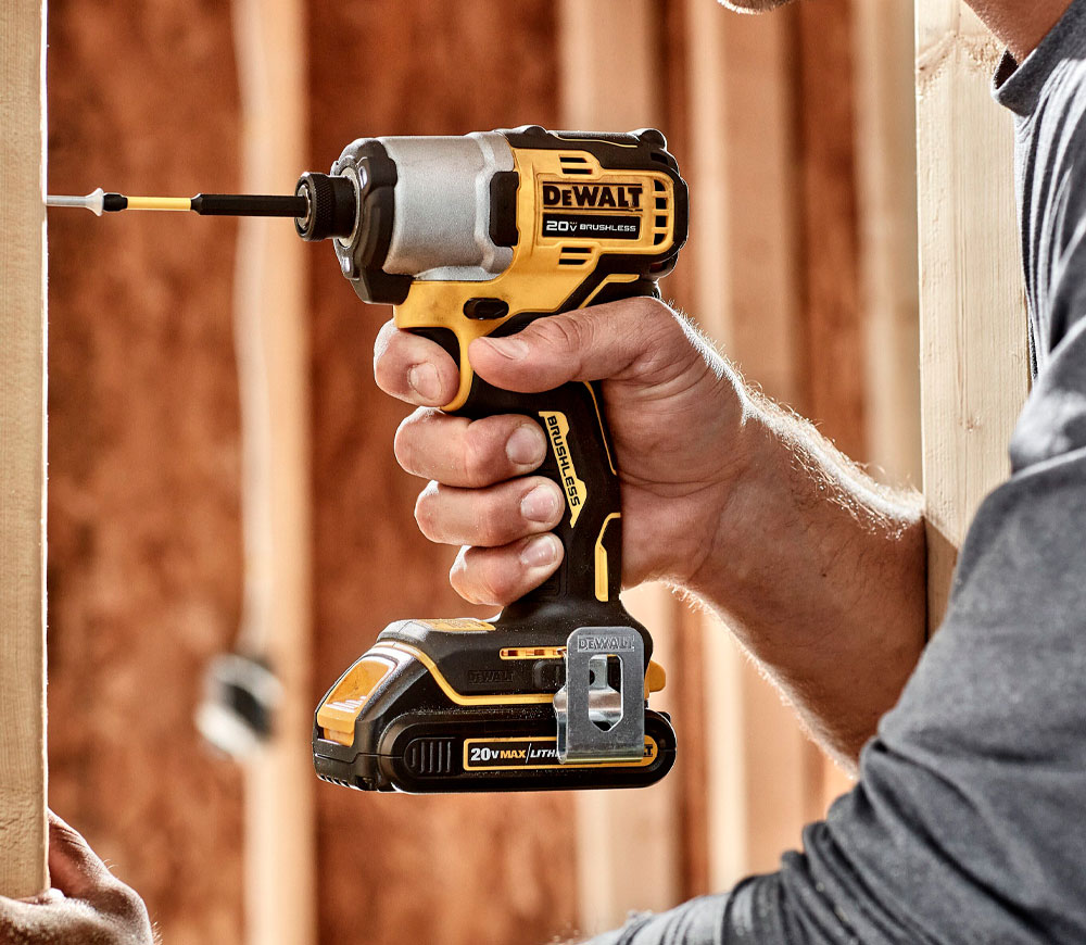 Шуруповерт аккумуляторный (без аккумуляторов) DEWALT DCF840NT-XJ 18В photo 3