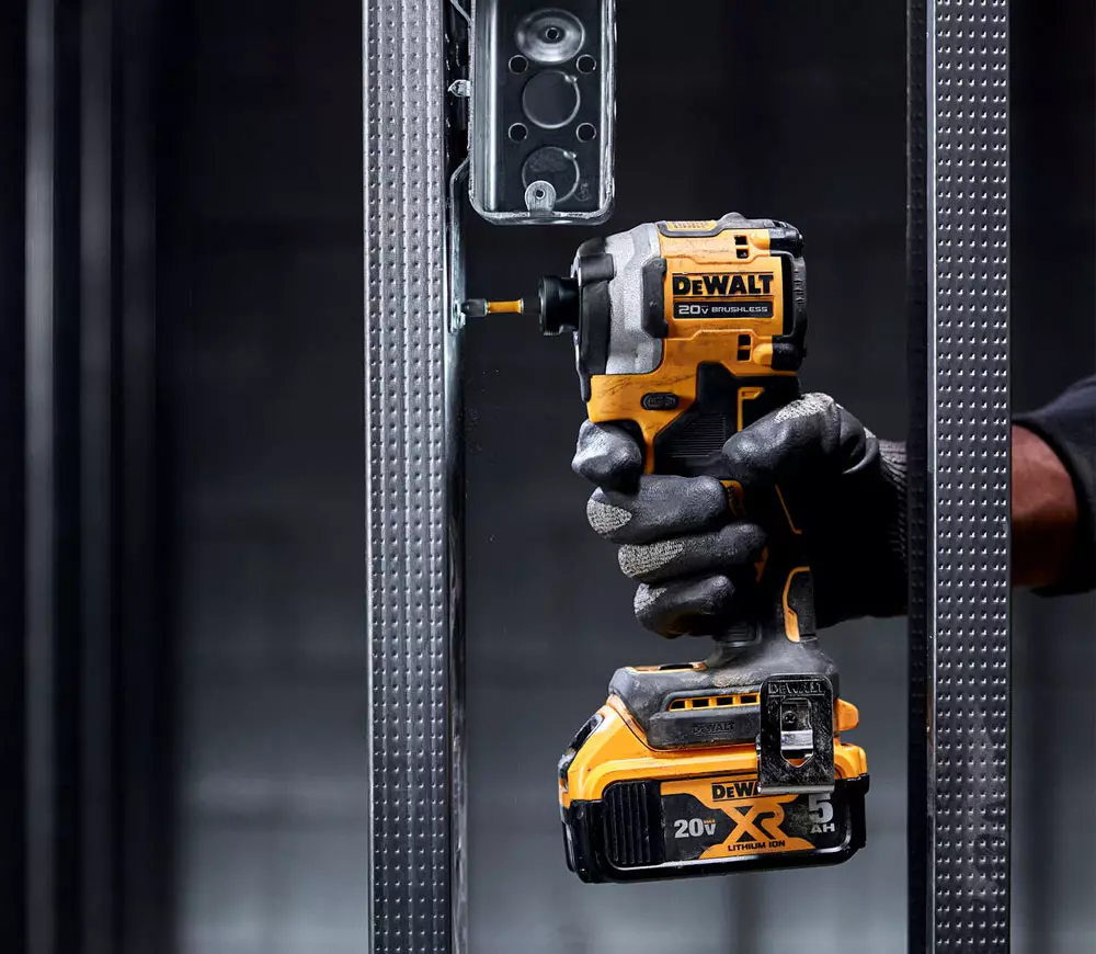 Шуруповерт аккумуляторный (без аккумуляторов) DEWALT DCF850N-XJ 18В photo 4