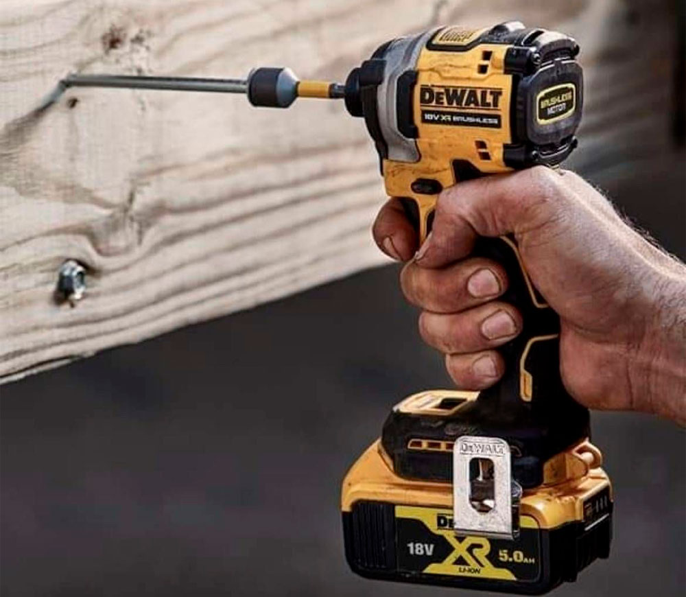 Mașină de înșurubat cu acumulator (fără baterii) DEWALT DCF850NT-XJ 18V photo 2