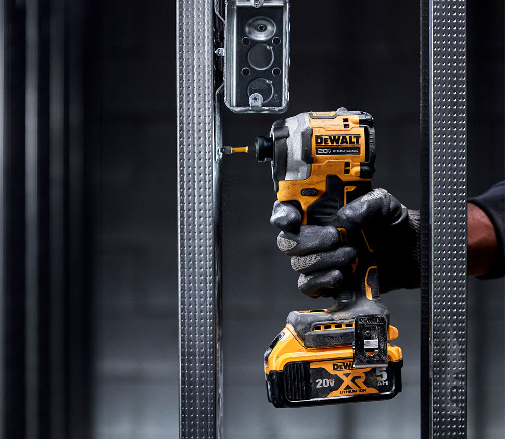 Mașină de înșurubat cu acumulator (fără baterii) DEWALT DCF850NT-XJ 18V photo 4