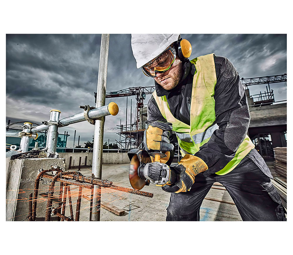 Угловая шлифмашина аккумуляторная DEWALT DCG405P3 125мм 18В 5Ач photo 4