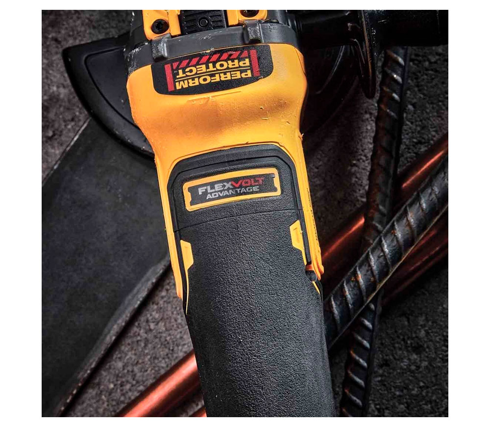 Угловая шлифмашина аккумуляторная (без аккумуляторов) DEWALT DCG409NT-XJ 125мм 18В photo 2