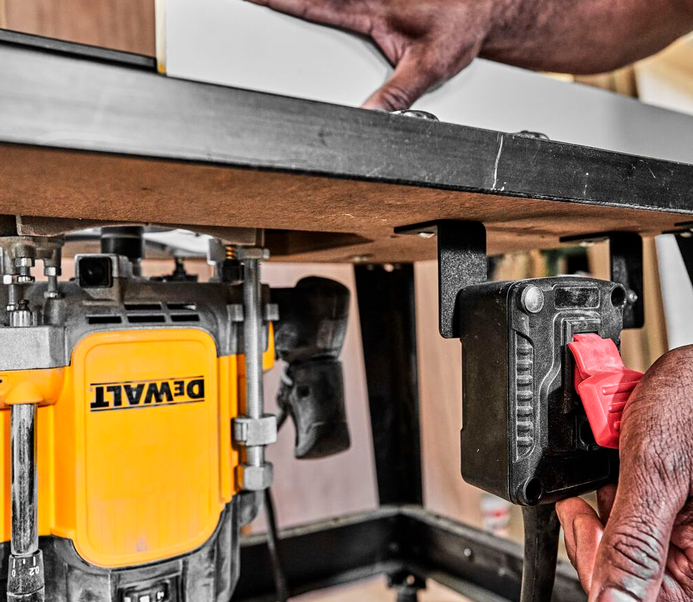 Mașină de frezat DEWALT DWE627KT 2300w photo 2