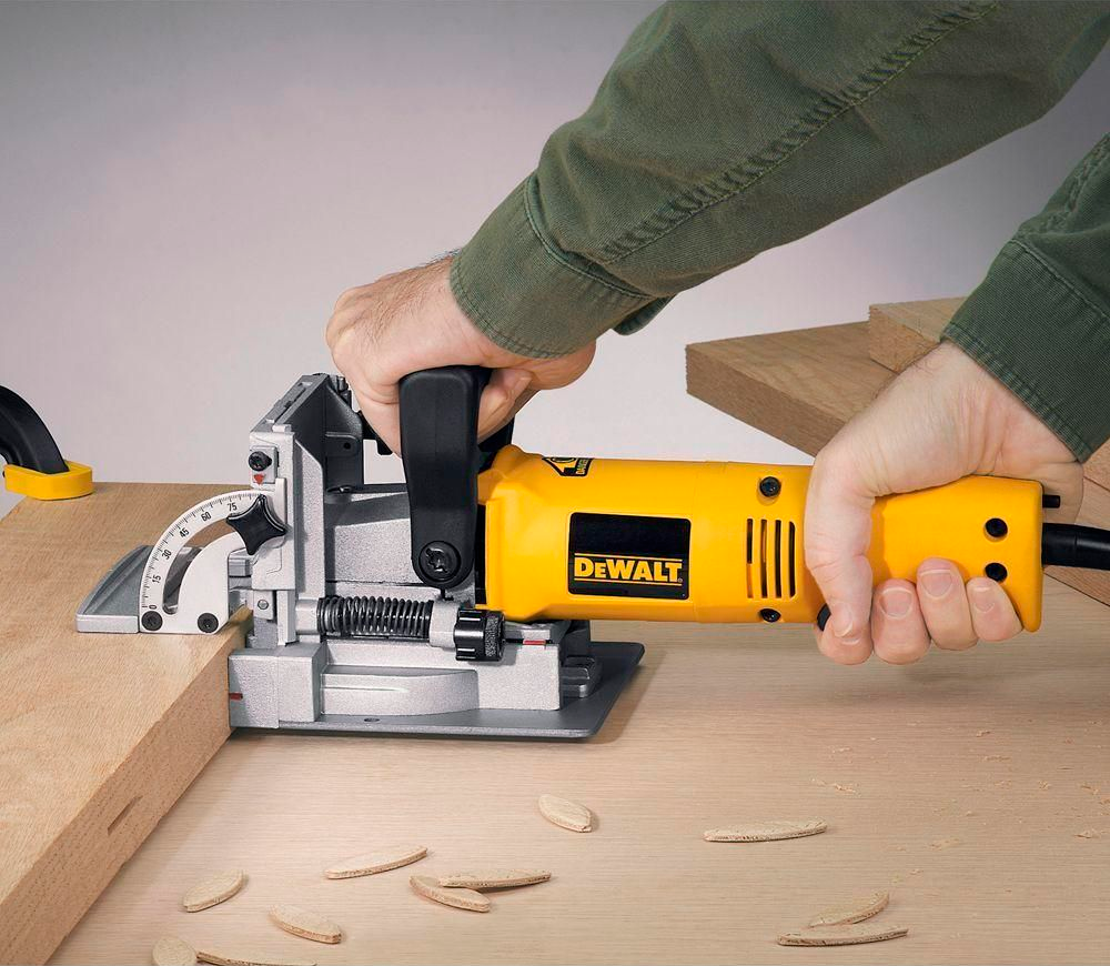 Mașină de frezat DEWALT DW682K 600w photo 4