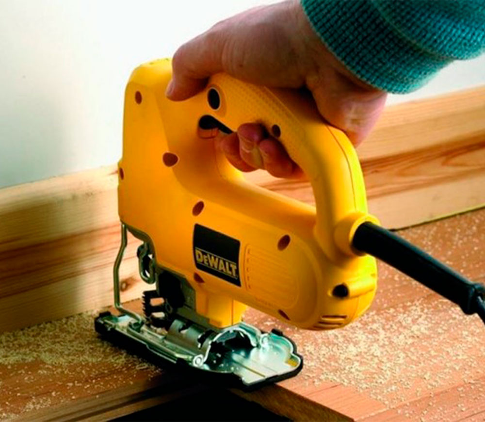 Лобзик DEWALT DWE349 600вт photo 5