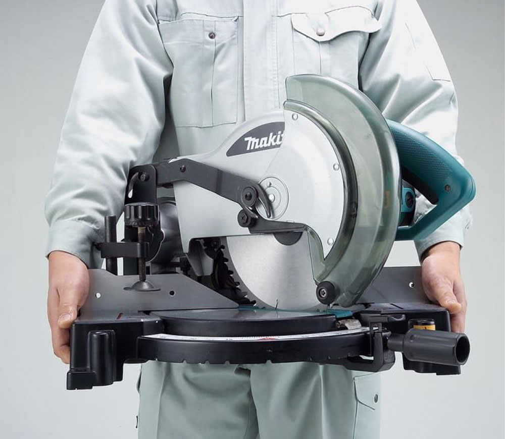 Торцовочная пила MAKITA MLS100N 1500вт 255мм photo 1