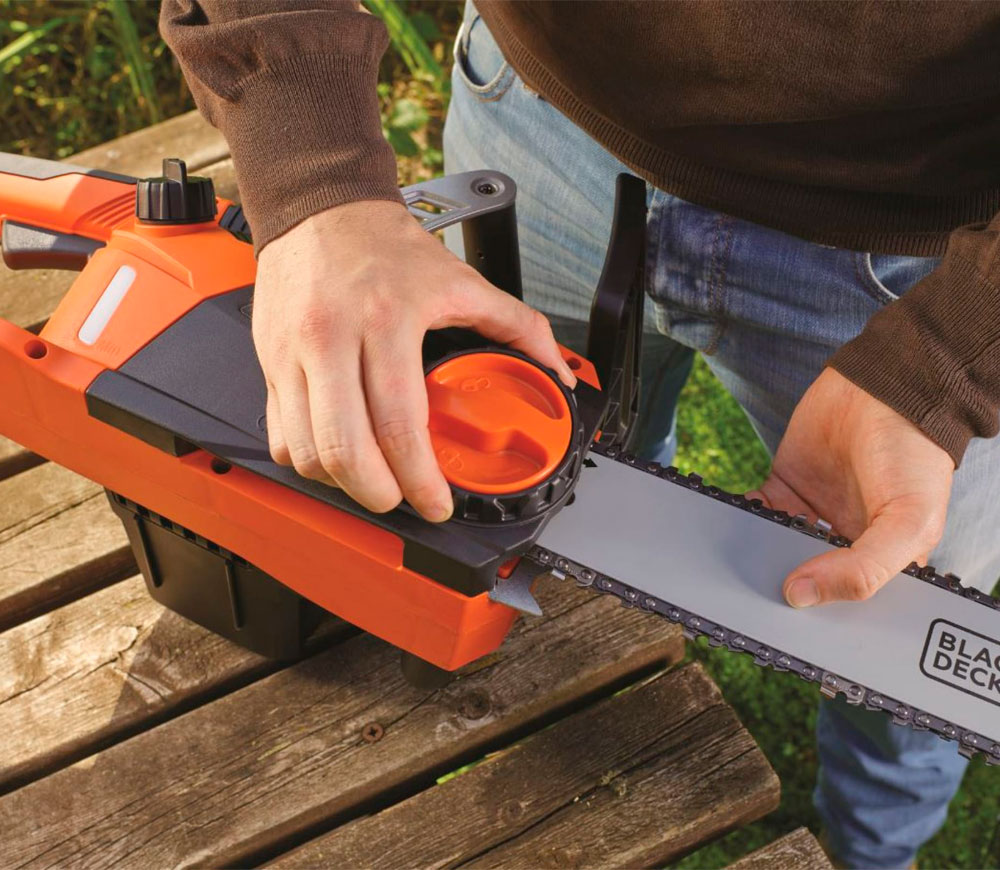 Цепная пила электрическая BLACK&DECKER CS2245-QS 2200вт 450мм photo 2