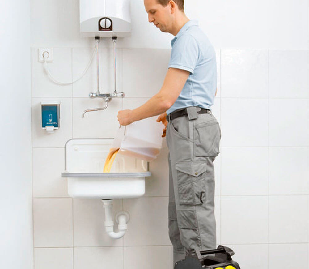 Моющий пылесос KARCHER Puzzi 8/1  1200вт 270мбар 7л photo 3