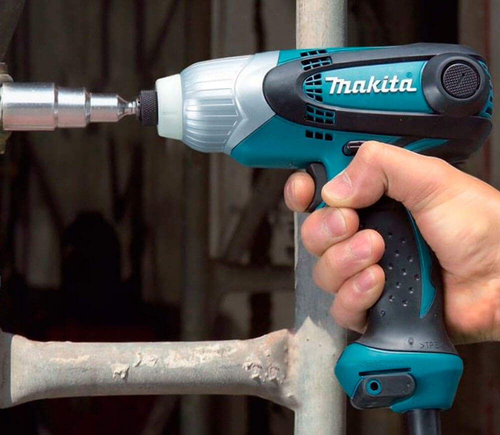 Ударный шуруповерт MAKITA TD0101F 230вт photo 8