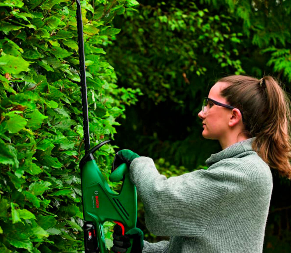Кусторез аккумуляторный BOSCH Easy HedgeCut 18-45 450мм 18В 2Ач photo 3
