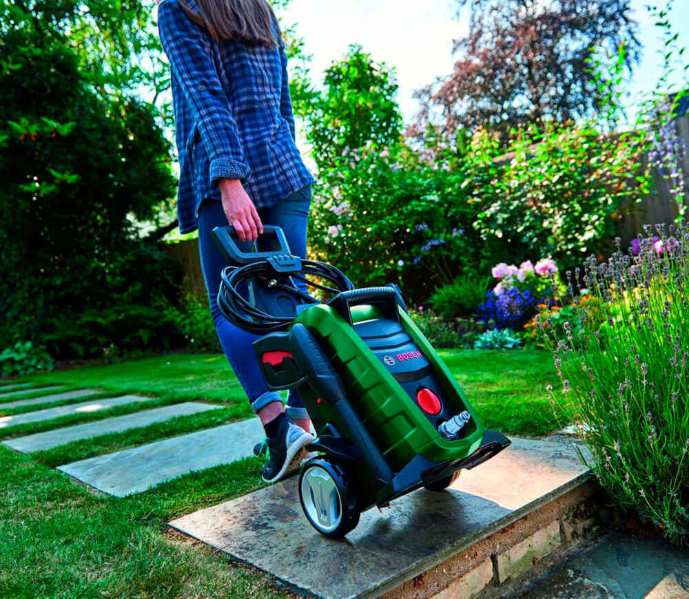 Мойка высокого давления BOSCH UniversalAquatak 135 1900вт 135бар 450л/ч photo 2