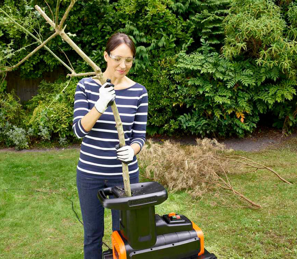 Измельчитель веток BLACK&DECKER BEGAS5800 2800вт photo 10