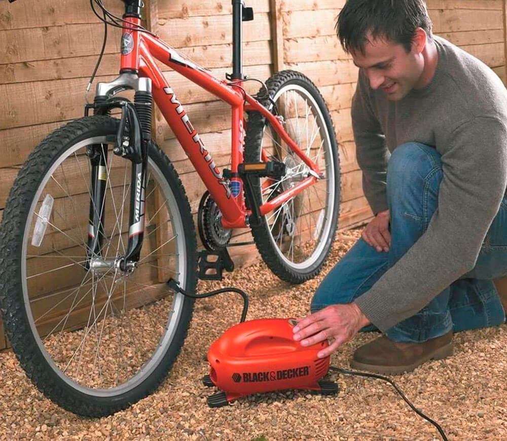 Автокомпрессор BLACK&DECKER ASI200 100вт 8.3бар 10л/мин photo 3