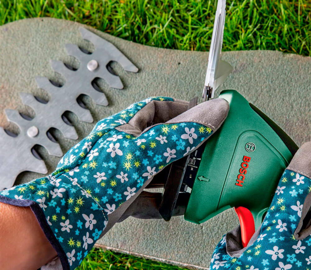 Кусторез аккумуляторный BOSCH EasyShear (600833303) 120/80мм 3.6В 1.5Ач photo 3