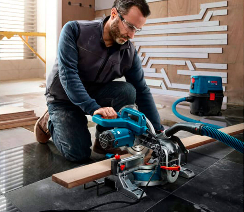 Торцовочная пила BOSCH GCM 216 1300вт 216мм photo 4