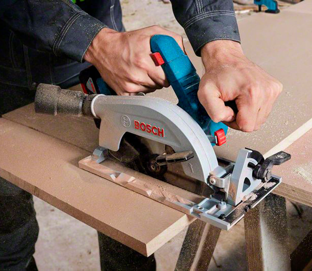 Дисковая пила аккумуляторная (без аккумуляторов) BOSCH GKS 185-LI 165мм 18В photo 6