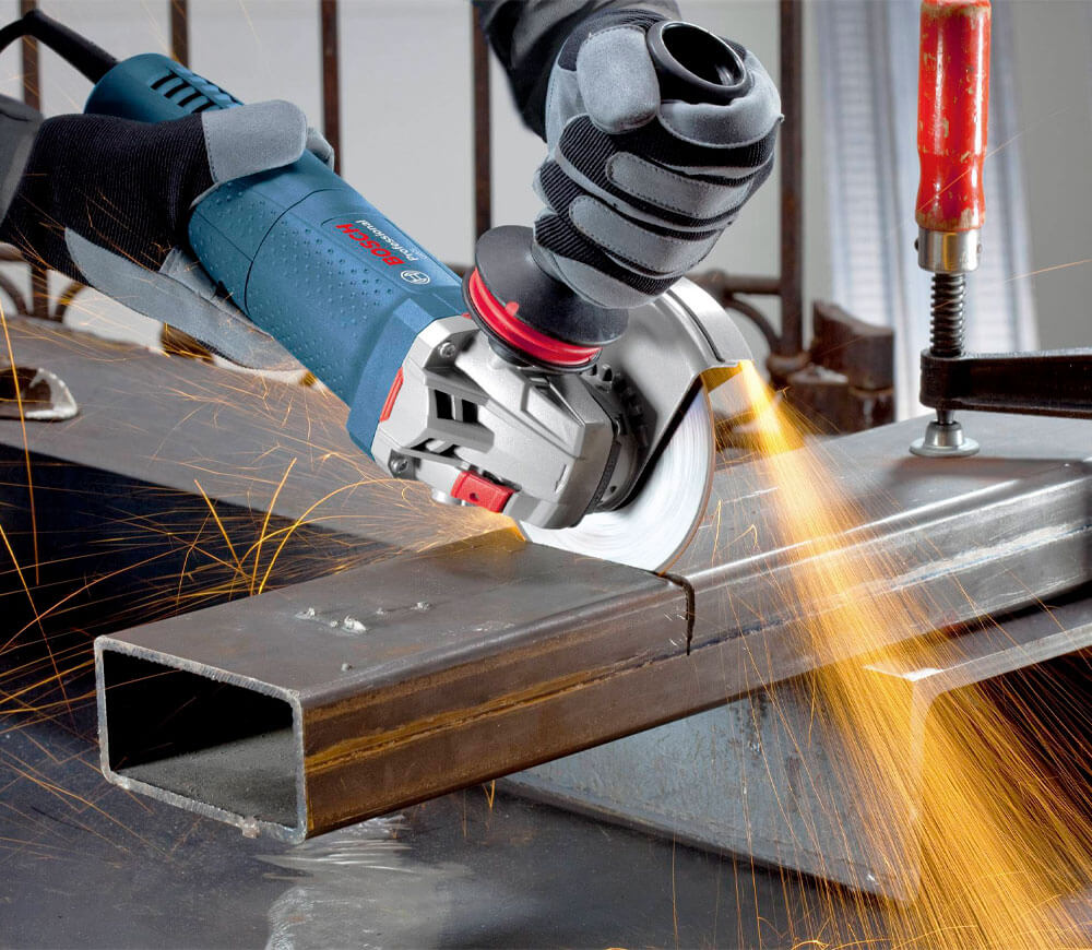 Угловая шлифмашина BOSCH GWS 15-125 CIEP 1500вт 125мм photo 1
