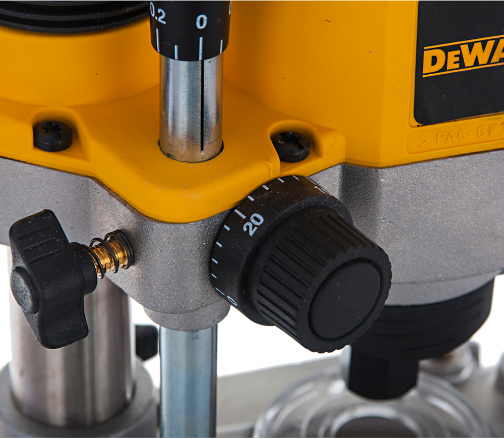 Mașină de frezat DEWALT DW621 1100w photo 0