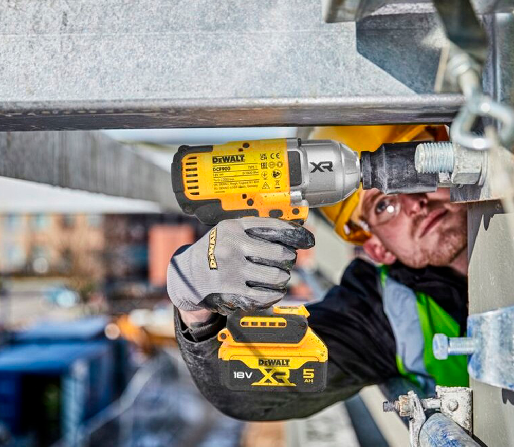 Гайковерт DEWALT DCF900P2T  1898Нм photo 3