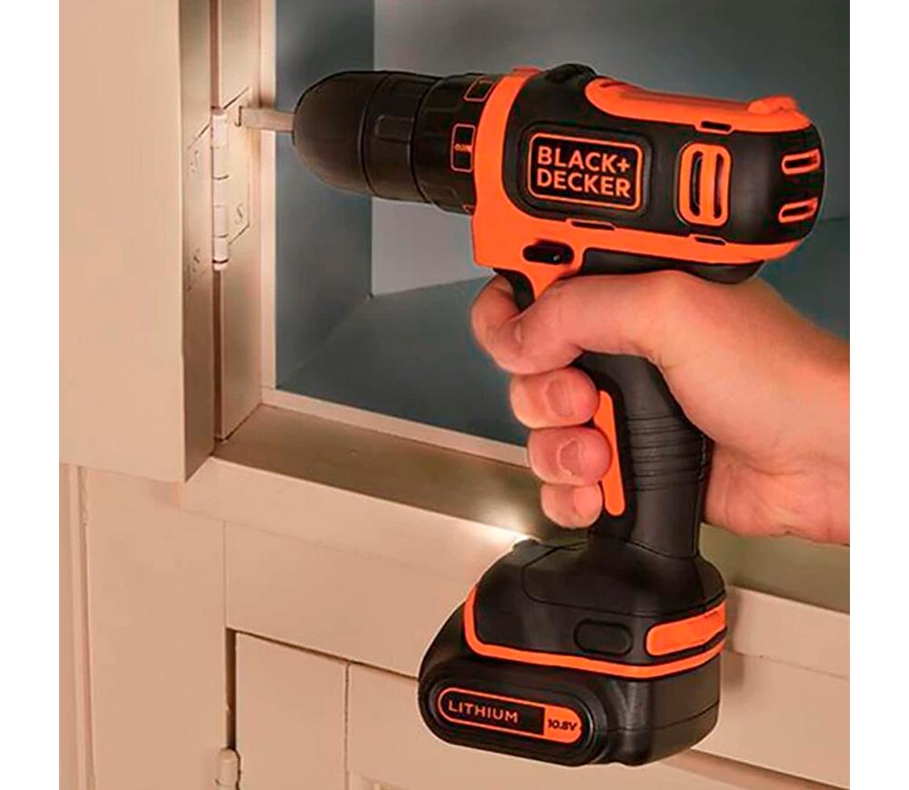 Шуруповерт аккумуляторный BLACK&DECKER BDCD12 10.8В 1.5Ач photo 2