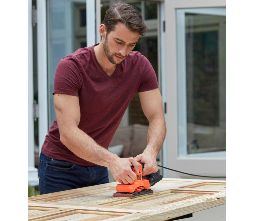 Шлифмашина вибрационная BLACK&DECKER BEW220 150вт photo 1