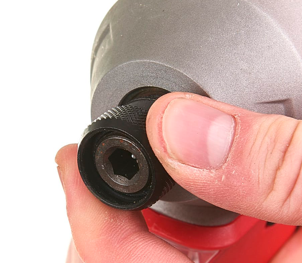 Mașină de înșurubat cu acumulator (fără baterii) MILWAUKEE M18 CBLID-0 18V photo 1