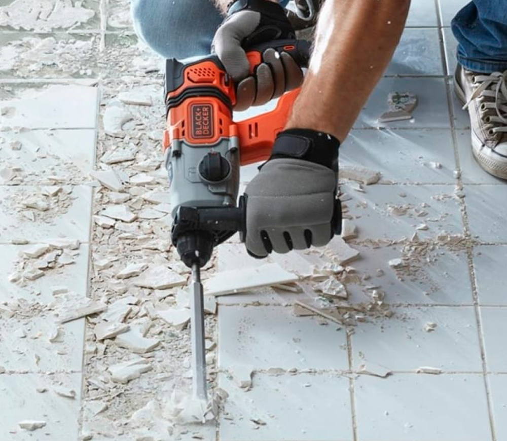 Перфоратор аккумуляторный BLACK&DECKER BCD900E2K 1.2Дж 18В 2.5Ач photo 2