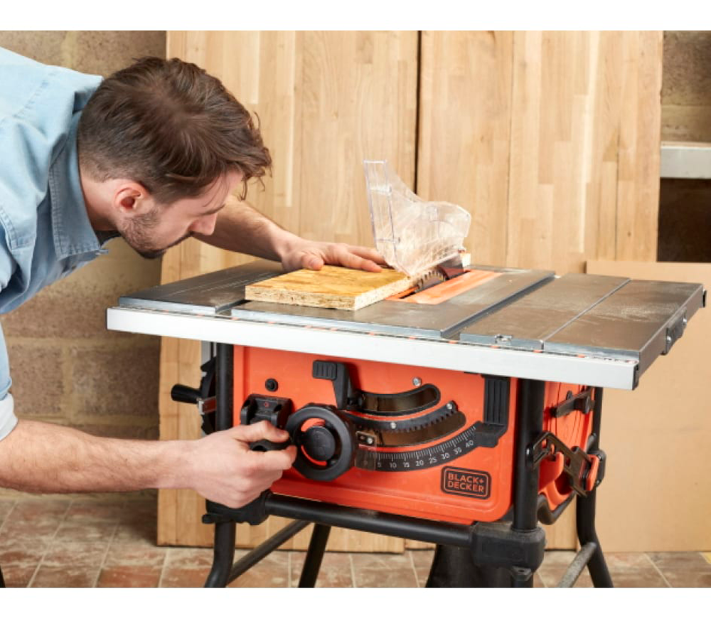 Дисковая пила BLACK&DECKER BES720-QS 1800вт 254мм photo 2