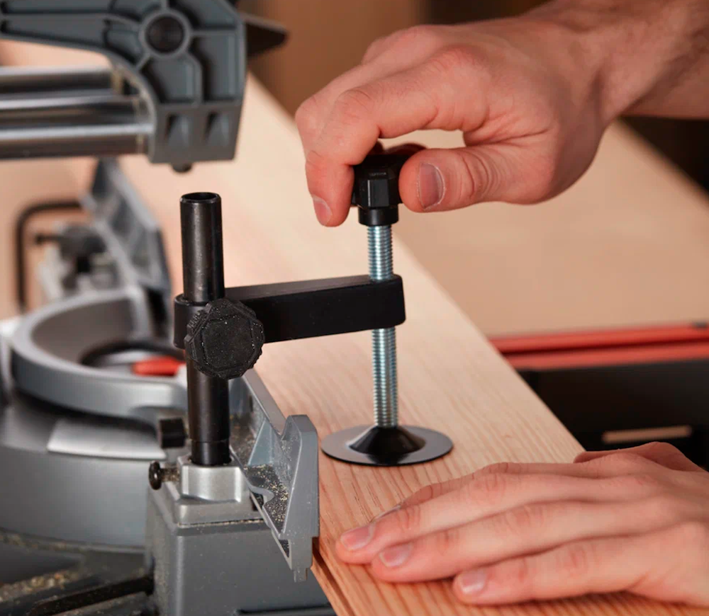 Торцовочная пила BLACK&DECKER BES710-QS 2100вт 254мм photo 1