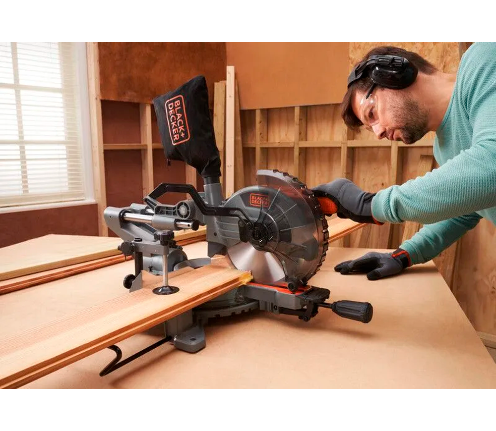 Торцовочная пила BLACK&DECKER BES700-QS 1600вт 216мм photo 6