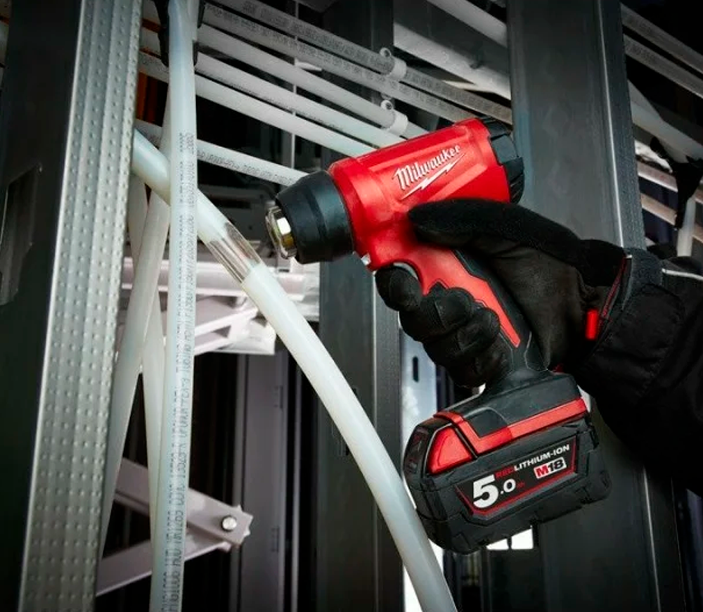 Suflantă de aer cald cu acum. (fără bat) MILWAUKEE M18BHG-0 470°C photo 0