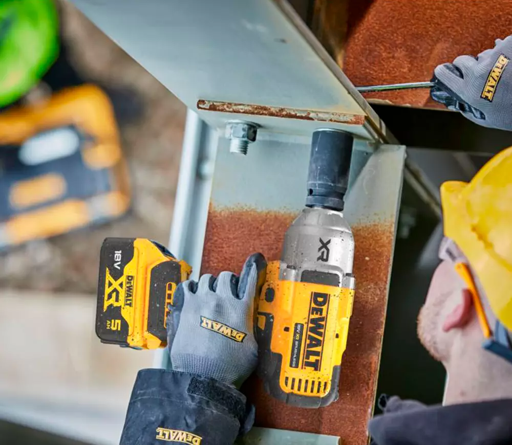 Mașină de înșurubat fără fir cu impact (fără bat) DEWALT DCF900NT-XJ  1898Nm photo 4