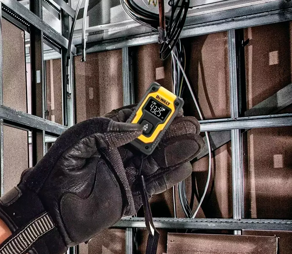 Дальномер DEWALT DW055PL-XJ 16m IP23 photo 3