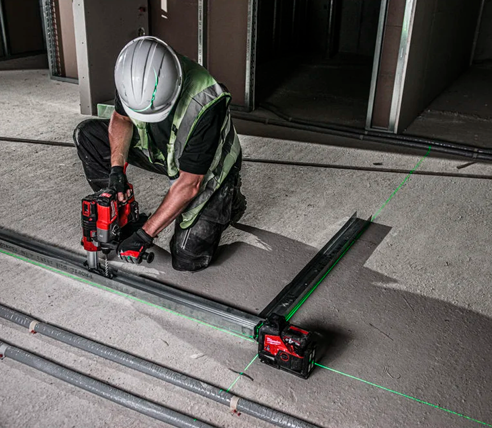 Лазерный уровень MILWAUKEE M12 3PL-401C 3луча 38m photo 8