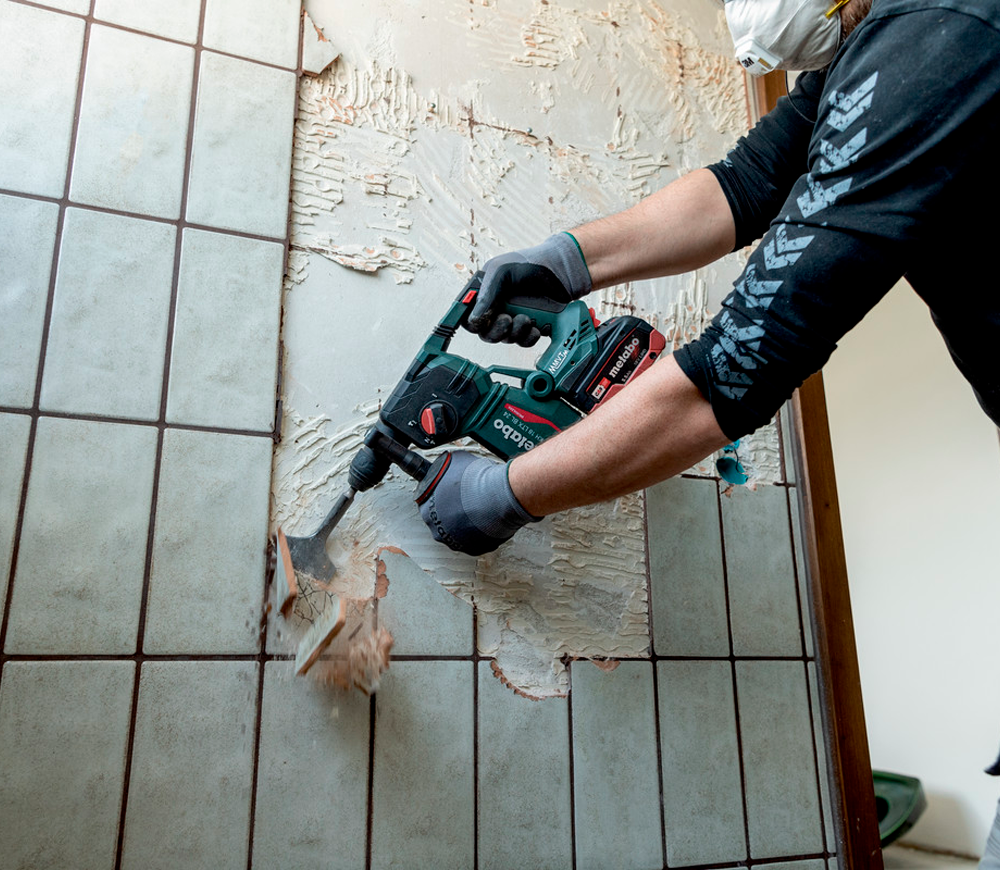 Перфоратор аккумуляторный METABO KH 18 LTX BL 24 2.2Дж 18В photo 0