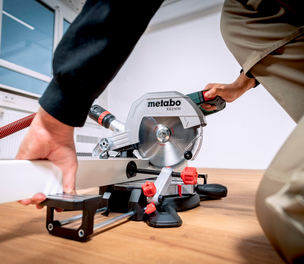 Торцовочная пила METABO KS 216 M 1100вт 216мм photo 2