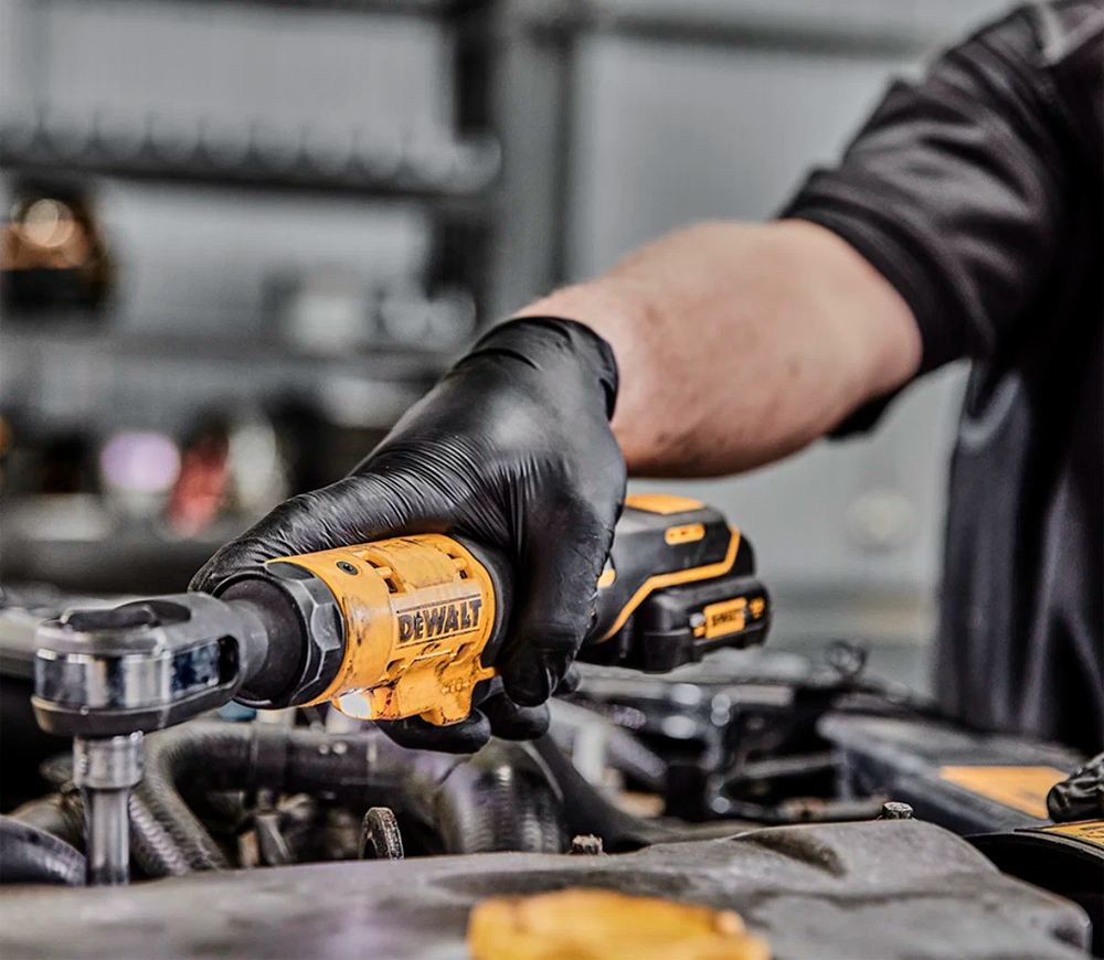 Трещотка аккумуляторная (без АКБ) DEWALT DCF500N-XJ  75Нм photo 3