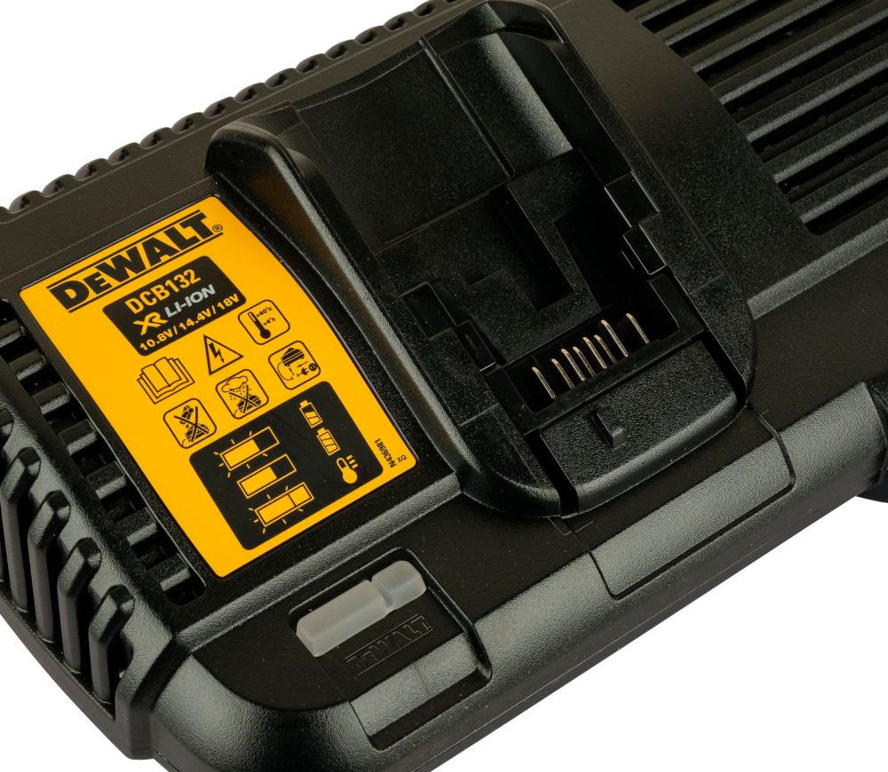 Зарядное устройство DEWALT DCB132 216вт 10.8-60В 4A photo 2