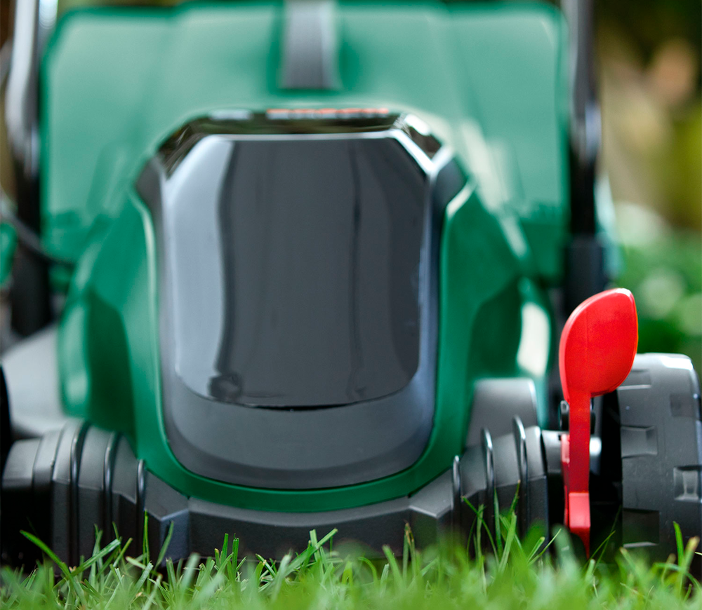 Газонокосилка аккумуляторная BOSCH CityMower 18V-32-300 320мм 18В 4Ач photo 4