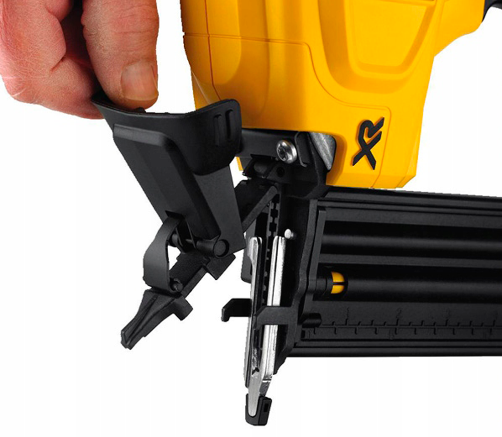 Степлер аккумуляторный DEWALT DCN680D2-QW 240уд/мин 18В 2Ач photo 0
