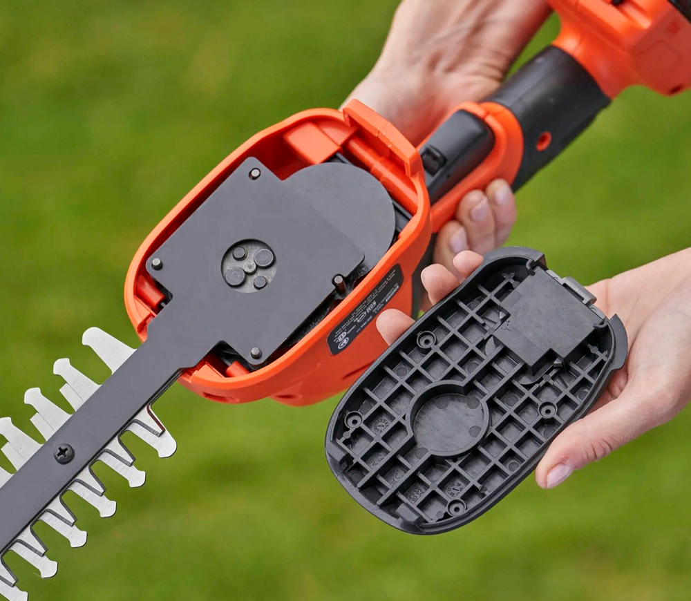 Кусторез аккумуляторный BLACK&DECKER BCSS18D1 200мм 18В 2Ач photo 6