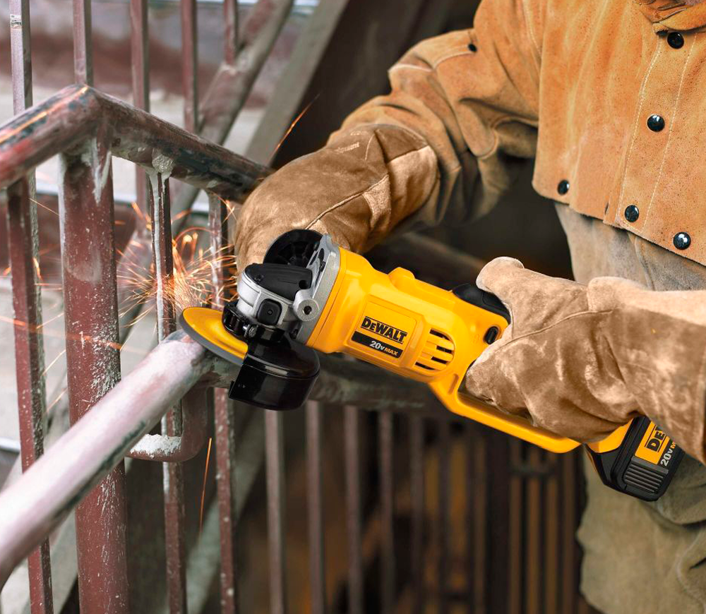 Набор аккумуляторных инструментов DEWALT DCK384P2T 18В 5Ач photo 5
