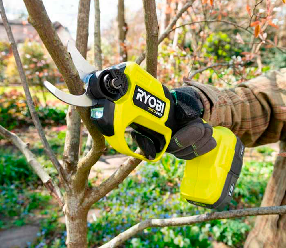 Секатор садовый аккумуляторный RYOBI RY18SCXA-120 18В 2Ач photo 1