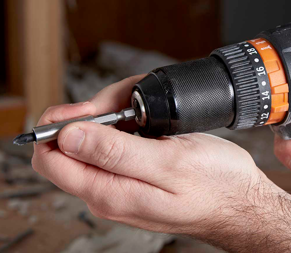 Mașină de înșurubat cu impact cu acumulator (fără bat) EVOLUTION R13CMB-Li 18V photo 1